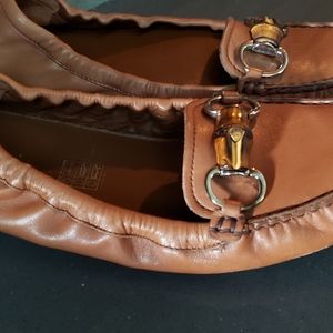 GUCCI Horsebit Accent Leather Loafers